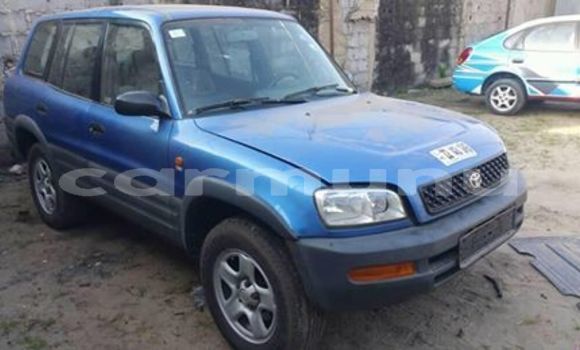 Acheter Occasion Voiture Toyota RAV4 Bleu à Brazzaville, Commune de Brazzaville Acheter Occasion Voiture Toyota RAV4 Bleu à Brazzaville, Commune de Brazzaville