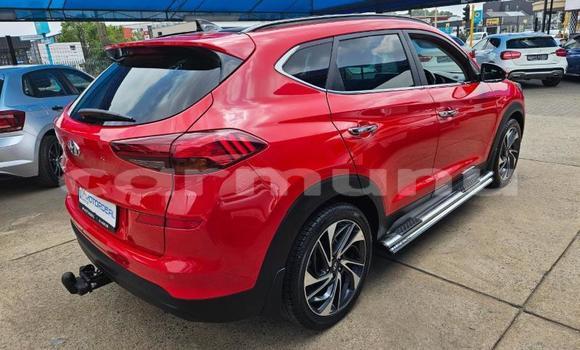 Buy Used Hyundai Tucson Red Car in Import - Dubai in Region of Bouenza Buy Used Hyundai Tucson Red Car in Import - Dubai in Region of Bouenza
