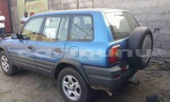 Acheter Occasion Voiture Toyota RAV4 Bleu à Brazzaville, Commune de Brazzaville Acheter Occasion Voiture Toyota RAV4 Bleu à Brazzaville, Commune de Brazzaville