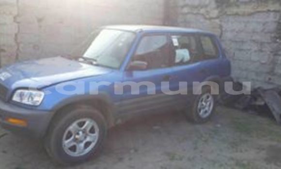 Acheter Occasion Voiture Toyota RAV4 Bleu à Brazzaville, Commune de Brazzaville Acheter Occasion Voiture Toyota RAV4 Bleu à Brazzaville, Commune de Brazzaville