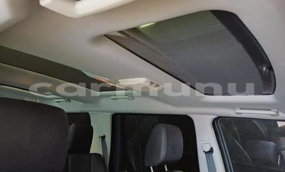 Acheter Occasion Voiture Land Rover Discovery Sport Blanc à Import - Dubai, Région de la Bouenza Acheter Occasion Voiture Land Rover Discovery Sport Blanc à Import - Dubai, Région de la Bouenza