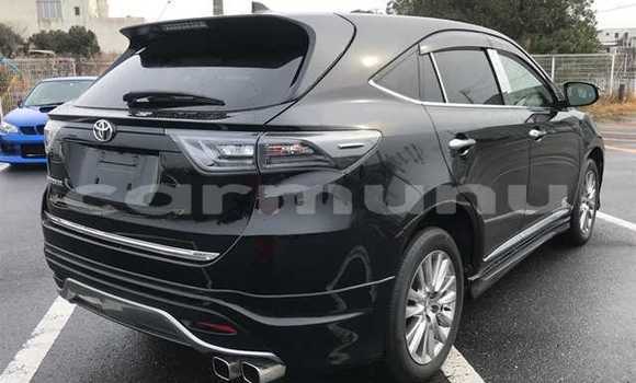 Acheter Occasion Voiture Toyota Harrier Noir à Import - Dubai, Région de la Bouenza Acheter Occasion Voiture Toyota Harrier Noir à Import - Dubai, Région de la Bouenza