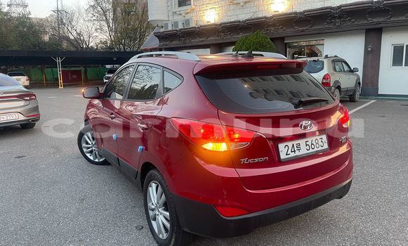 Acheter Occasion Voiture Hyundai Tucson Rouge à Brazzaville, Commune de Brazzaville Acheter Occasion Voiture Hyundai Tucson Rouge à Brazzaville, Commune de Brazzaville