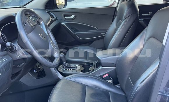 Acheter Occasion Voiture Hyundai Santa Fe Gris à Brazzaville, Commune de Brazzaville Acheter Occasion Voiture Hyundai Santa Fe Gris à Brazzaville, Commune de Brazzaville