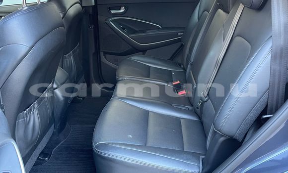 Acheter Occasion Voiture Hyundai Santa Fe Gris à Brazzaville, Commune de Brazzaville Acheter Occasion Voiture Hyundai Santa Fe Gris à Brazzaville, Commune de Brazzaville