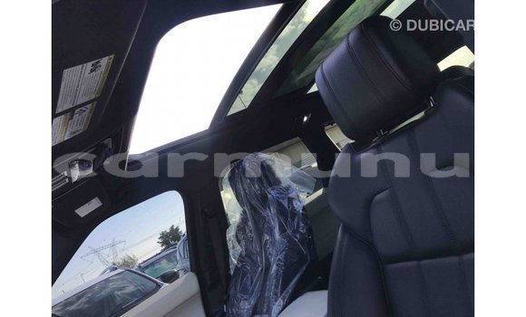 Buy Import Land Rover Range Rover White Car in Import - Dubai in Region of Bouenza Buy Import Land Rover Range Rover White Car in Import - Dubai in Region of Bouenza