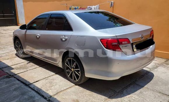 Acheter Occasion Voiture Toyota Camry Gris à Brazzaville, Commune de Brazzaville Acheter Occasion Voiture Toyota Camry Gris à Brazzaville, Commune de Brazzaville