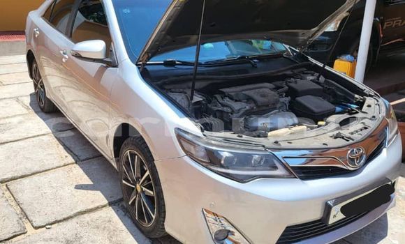 Acheter Occasion Voiture Toyota Camry Gris à Brazzaville, Commune de Brazzaville Acheter Occasion Voiture Toyota Camry Gris à Brazzaville, Commune de Brazzaville