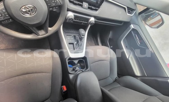 Acheter Occasion Voiture Toyota RAV4 Gris à Brazzaville, Commune de Brazzaville Acheter Occasion Voiture Toyota RAV4 Gris à Brazzaville, Commune de Brazzaville