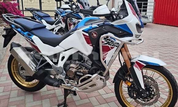 Buy Used Honda CRF Blue Bike in Brazzaville in Municipality of Brazzaville Buy Used Honda CRF Blue Bike in Brazzaville in Municipality of Brazzaville