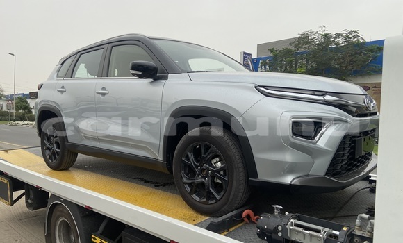 Buy New Toyota Urban Cruiser Silver Car in Brazzaville in Municipality of Brazzaville