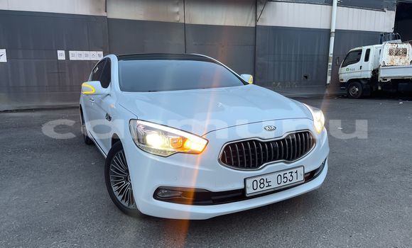 Acheter Neuf Voiture Kia K9 Blanc à Brazzaville, Commune de Brazzaville Acheter Neuf Voiture Kia K9 Blanc à Brazzaville, Commune de Brazzaville