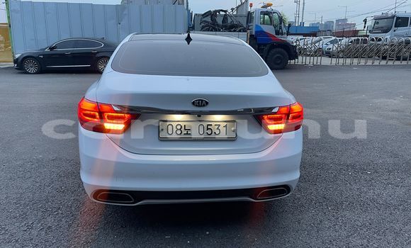 Acheter Neuf Voiture Kia K9 Blanc à Brazzaville, Commune de Brazzaville Acheter Neuf Voiture Kia K9 Blanc à Brazzaville, Commune de Brazzaville