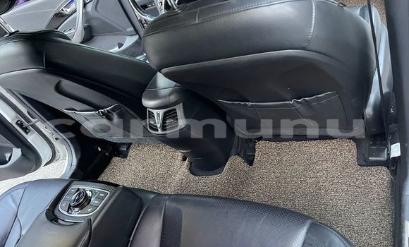 Acheter Occasion Voiture Hyundai Grandeur Blanc à Brazzaville, Commune de Brazzaville Acheter Occasion Voiture Hyundai Grandeur Blanc à Brazzaville, Commune de Brazzaville