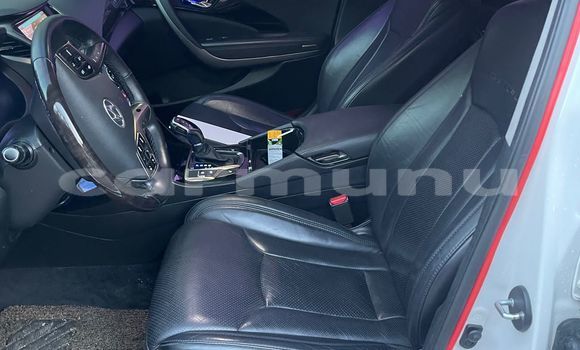 Acheter Occasion Voiture Hyundai Grandeur Blanc à Brazzaville, Commune de Brazzaville Acheter Occasion Voiture Hyundai Grandeur Blanc à Brazzaville, Commune de Brazzaville