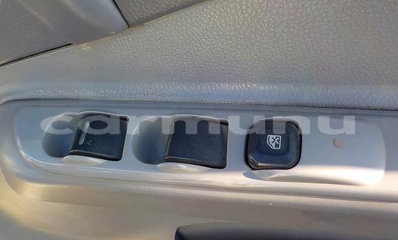 Buy Used Mitsubishi Van White Truck in Import - Dubai in Region of Bouenza Buy Used Mitsubishi Van White Truck in Import - Dubai in Region of Bouenza