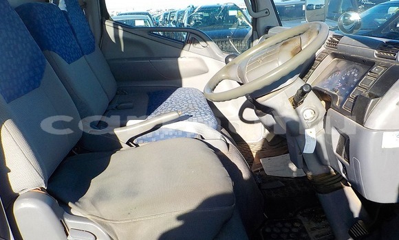 Buy Used Mitsubishi Van White Truck in Import - Dubai in Region of Bouenza Buy Used Mitsubishi Van White Truck in Import - Dubai in Region of Bouenza