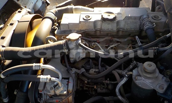 Buy Used Mitsubishi Van White Truck in Import - Dubai in Region of Bouenza Buy Used Mitsubishi Van White Truck in Import - Dubai in Region of Bouenza