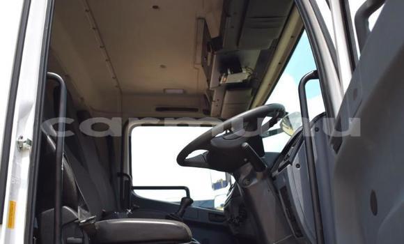 Acheter Import Utilitaire Mitsubishi Van Blanc à Import - Dubai, Région de la Bouenza Acheter Import Utilitaire Mitsubishi Van Blanc à Import - Dubai, Région de la Bouenza