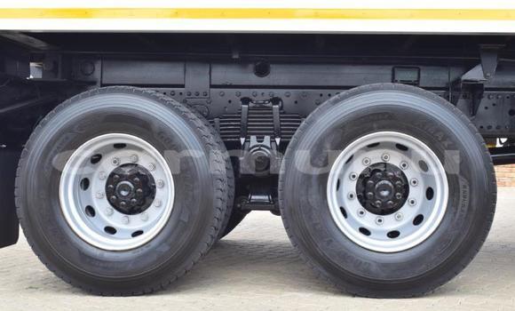 Acheter Import Utilitaire Mitsubishi Van Blanc à Import - Dubai, Région de la Bouenza Acheter Import Utilitaire Mitsubishi Van Blanc à Import - Dubai, Région de la Bouenza