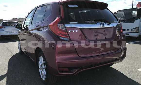 Acheter Occasion Voiture Honda FIT Rouge à Import - Dubai, Région de la Bouenza Acheter Occasion Voiture Honda FIT Rouge à Import - Dubai, Région de la Bouenza