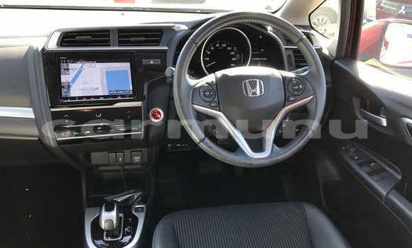 Acheter Occasion Voiture Honda FIT Rouge à Import - Dubai, Région de la Bouenza Acheter Occasion Voiture Honda FIT Rouge à Import - Dubai, Région de la Bouenza