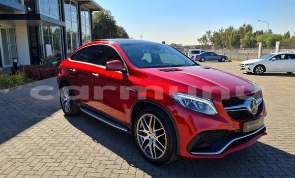 Acheter Occasion Voiture Mercedes-Benz GLE Coupe Rouge à Import - Dubai, Région de la Bouenza Acheter Occasion Voiture Mercedes-Benz GLE Coupe Rouge à Import - Dubai, Région de la Bouenza