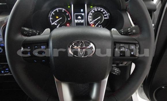 Buy Used Toyota Fortuner White Car in Import - Dubai in Region of Bouenza Buy Used Toyota Fortuner White Car in Import - Dubai in Region of Bouenza