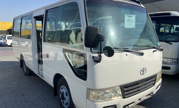 Acheter Occasion Voiture Toyota Coaster Bleu à Brazzaville, Commune de Brazzaville Acheter Occasion Voiture Toyota Coaster Bleu à Brazzaville, Commune de Brazzaville