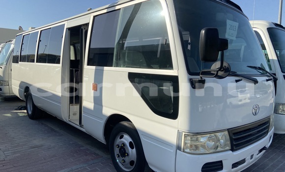 Acheter Occasion Voiture Toyota Coaster Bleu à Pointe–Noire, Région du Kouilou Acheter Occasion Voiture Toyota Coaster Bleu à Pointe–Noire, Région du Kouilou