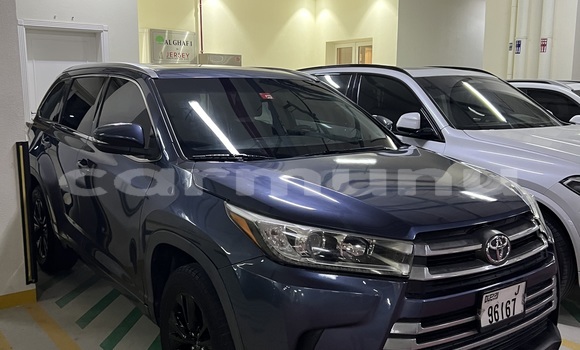 Acheter Occasion Voiture Toyota Highlander Bleu à Brazzaville, Commune de Brazzaville Acheter Occasion Voiture Toyota Highlander Bleu à Brazzaville, Commune de Brazzaville