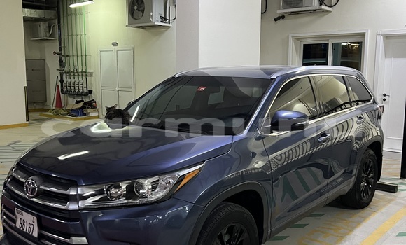 Acheter Occasion Voiture Toyota Highlander Bleu à Brazzaville, Commune de Brazzaville Acheter Occasion Voiture Toyota Highlander Bleu à Brazzaville, Commune de Brazzaville