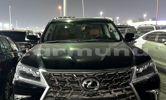 Acheter Occasion Voiture Lexus LX 570 Noir à Brazzaville, Commune de Brazzaville Acheter Occasion Voiture Lexus LX 570 Noir à Brazzaville, Commune de Brazzaville