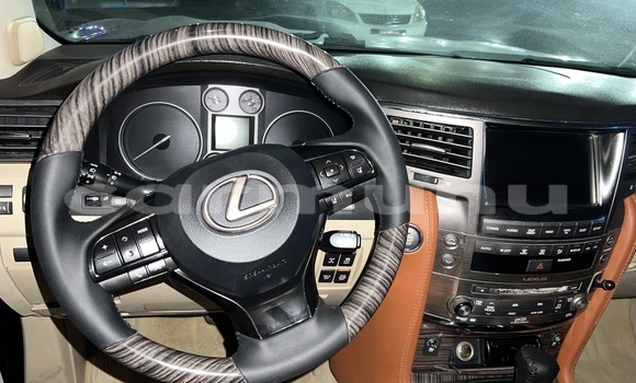 Acheter Occasion Voiture Lexus LX 570 Noir à Brazzaville, Commune de Brazzaville Acheter Occasion Voiture Lexus LX 570 Noir à Brazzaville, Commune de Brazzaville