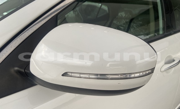 Acheter Occasion Voiture Kia K5 Blanc à Brazzaville, Commune de Brazzaville Acheter Occasion Voiture Kia K5 Blanc à Brazzaville, Commune de Brazzaville