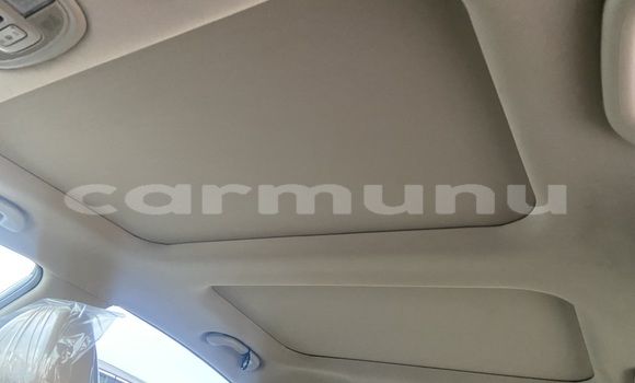 Acheter Occasion Voiture Kia K5 Blanc à Brazzaville, Commune de Brazzaville Acheter Occasion Voiture Kia K5 Blanc à Brazzaville, Commune de Brazzaville