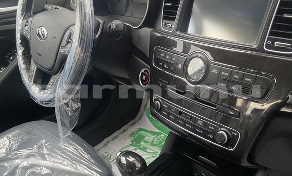 Buy Used Kia K7 Black Car in Black Point in Kouilou region Buy Used Kia K7 Black Car in Black Point in Kouilou region