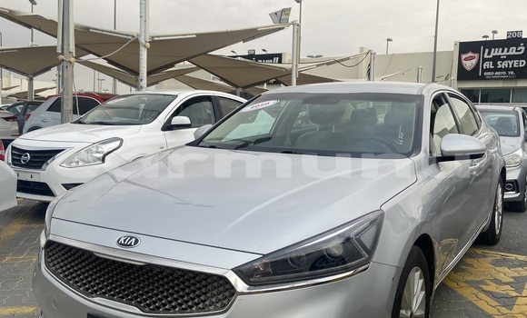 Acheter Occasion Voiture Kia K7 Gris à Pointe–Noire, Région du Kouilou Acheter Occasion Voiture Kia K7 Gris à Pointe–Noire, Région du Kouilou