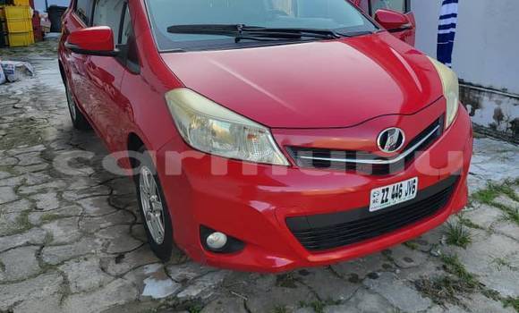 Acheter Occasion Voiture Toyota Yaris Rouge à Brazzaville, Commune de Brazzaville Acheter Occasion Voiture Toyota Yaris Rouge à Brazzaville, Commune de Brazzaville