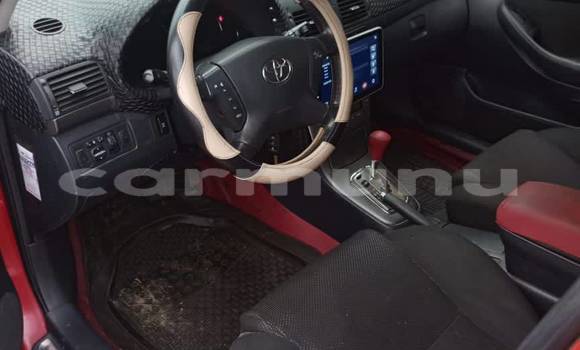 Acheter Occasion Voiture Toyota Avensis Rouge à Brazzaville, Commune de Brazzaville Acheter Occasion Voiture Toyota Avensis Rouge à Brazzaville, Commune de Brazzaville