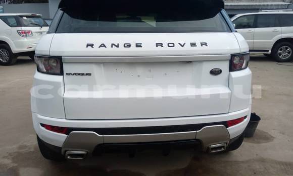 Acheter Occasion Voiture Range Rover Evoque Blanc à Brazzaville, Commune de Brazzaville Acheter Occasion Voiture Range Rover Evoque Blanc à Brazzaville, Commune de Brazzaville