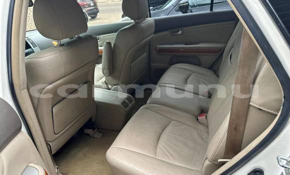 Acheter Occasion Voiture Lexus RX 330 Blanc à Brazzaville, Commune de Brazzaville Acheter Occasion Voiture Lexus RX 330 Blanc à Brazzaville, Commune de Brazzaville