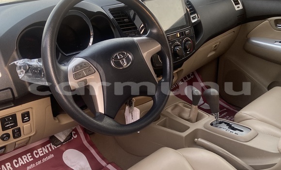 Acheter Occasion Voiture Toyota Fortuner Bleu à Brazzaville, Commune de Brazzaville Acheter Occasion Voiture Toyota Fortuner Bleu à Brazzaville, Commune de Brazzaville