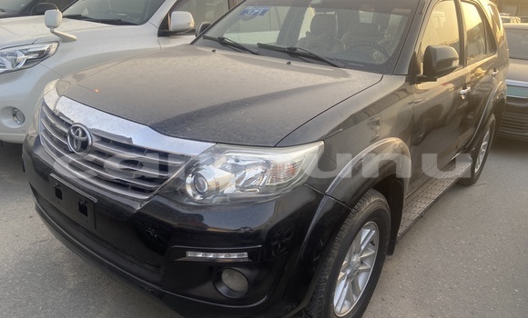 Acheter Occasion Voiture Toyota Highlander Noir à Pointe–Noire, Région du Kouilou Acheter Occasion Voiture Toyota Highlander Noir à Pointe–Noire, Région du Kouilou