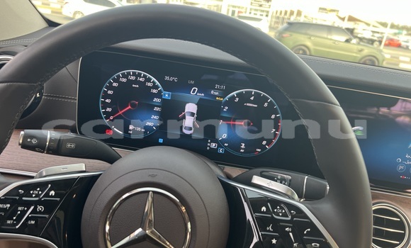 Acheter Neuf Voiture Mercedes-Benz E–Class Noir à Brazzaville, Commune de Brazzaville Acheter Neuf Voiture Mercedes-Benz E–Class Noir à Brazzaville, Commune de Brazzaville