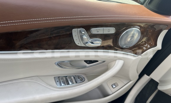 Acheter Occasion Voiture Mercedes-Benz E–Class Autre à Brazzaville, Commune de Brazzaville Acheter Occasion Voiture Mercedes-Benz E–Class Autre à Brazzaville, Commune de Brazzaville