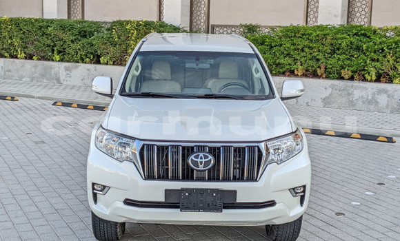 Buy Used Toyota Land Cruiser Prado White Car in Brazzaville in Municipality of Brazzaville Buy Used Toyota Land Cruiser Prado White Car in Brazzaville in Municipality of Brazzaville