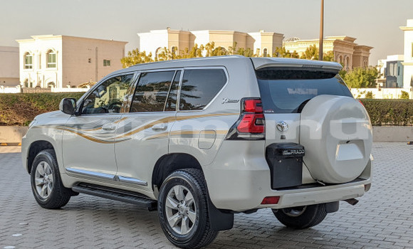 Buy Used Toyota Land Cruiser Prado White Car in Brazzaville in Municipality of Brazzaville Buy Used Toyota Land Cruiser Prado White Car in Brazzaville in Municipality of Brazzaville