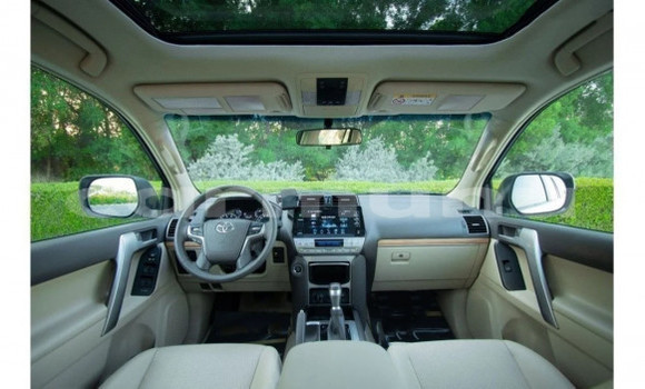 Acheter Occasion Voiture Toyota Land Cruiser Prado Blanc à Brazzaville, Commune de Brazzaville Acheter Occasion Voiture Toyota Land Cruiser Prado Blanc à Brazzaville, Commune de Brazzaville