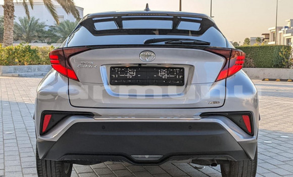 Buy Used Toyota C-HR Silver Car in Brazzaville in Municipality of Brazzaville Buy Used Toyota C-HR Silver Car in Brazzaville in Municipality of Brazzaville